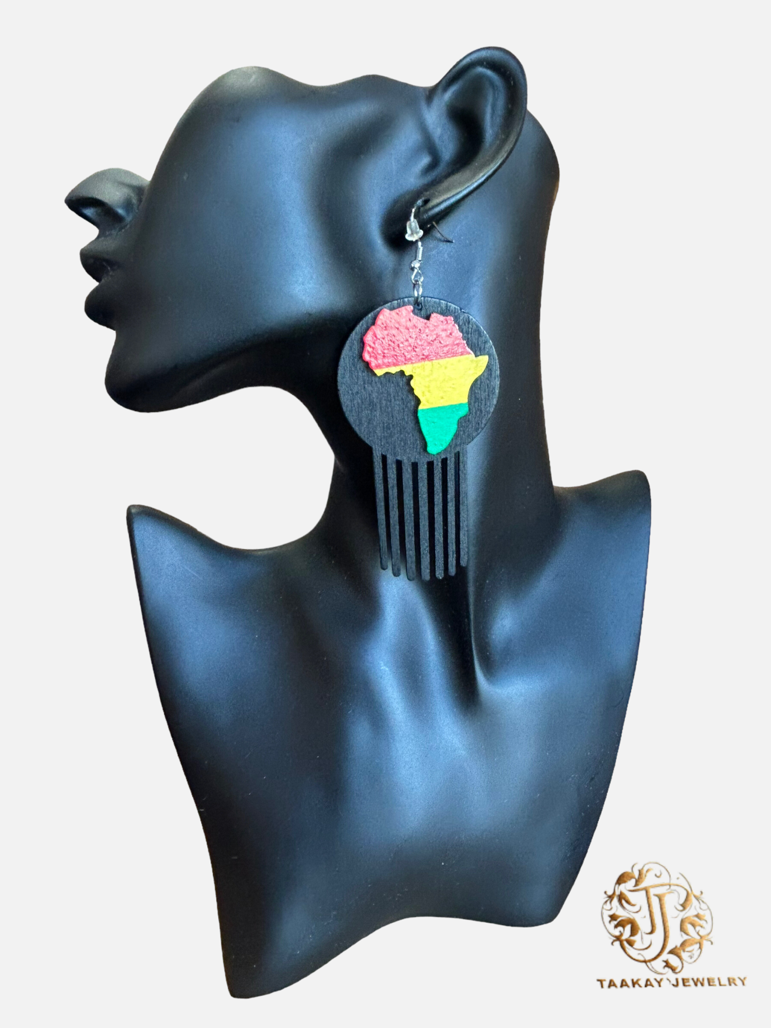 Boucles d'Oreilles "Afro-Élégance en Bois"