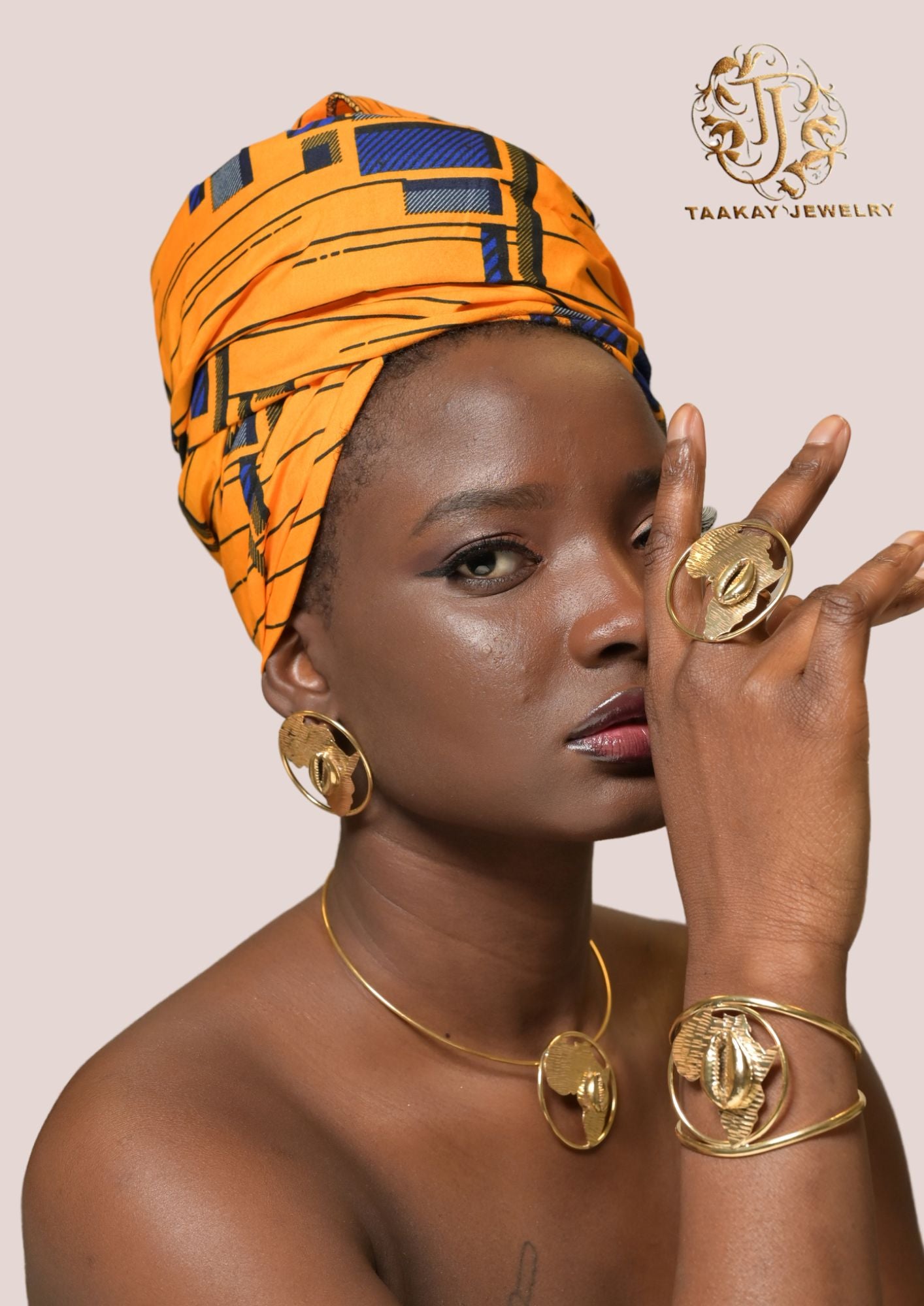 Bague Bronze "Reine du Continent"