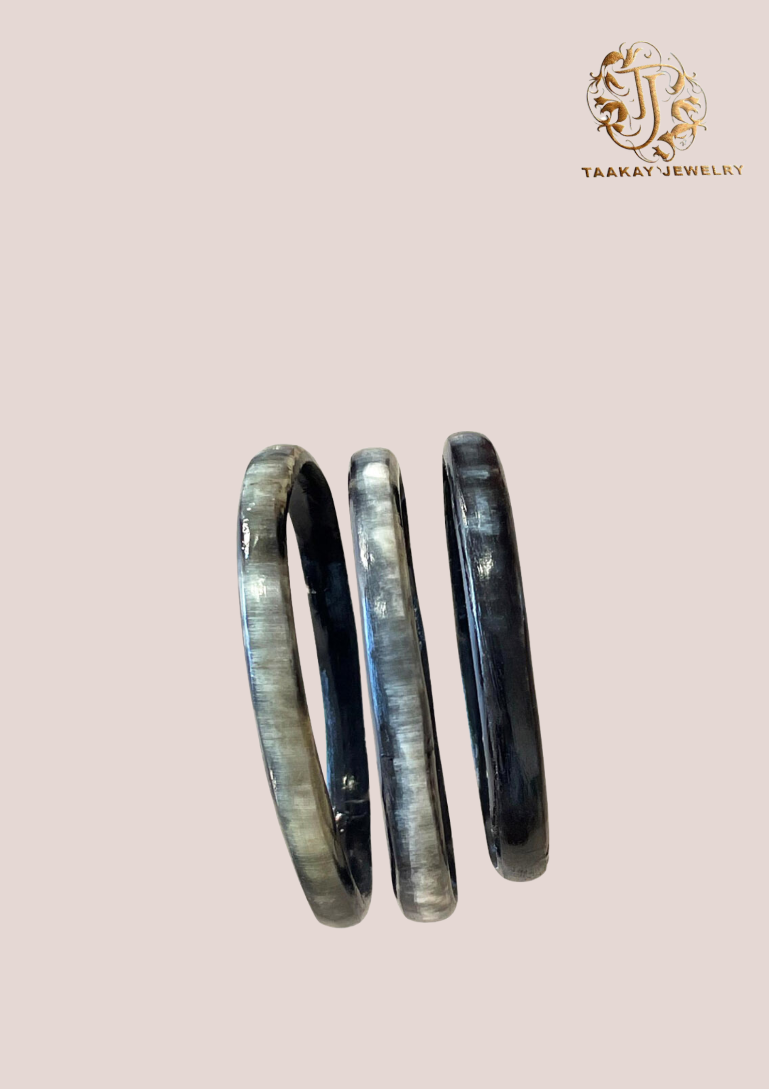 Ensemble Bracelets corne « Rondro, le surplus »