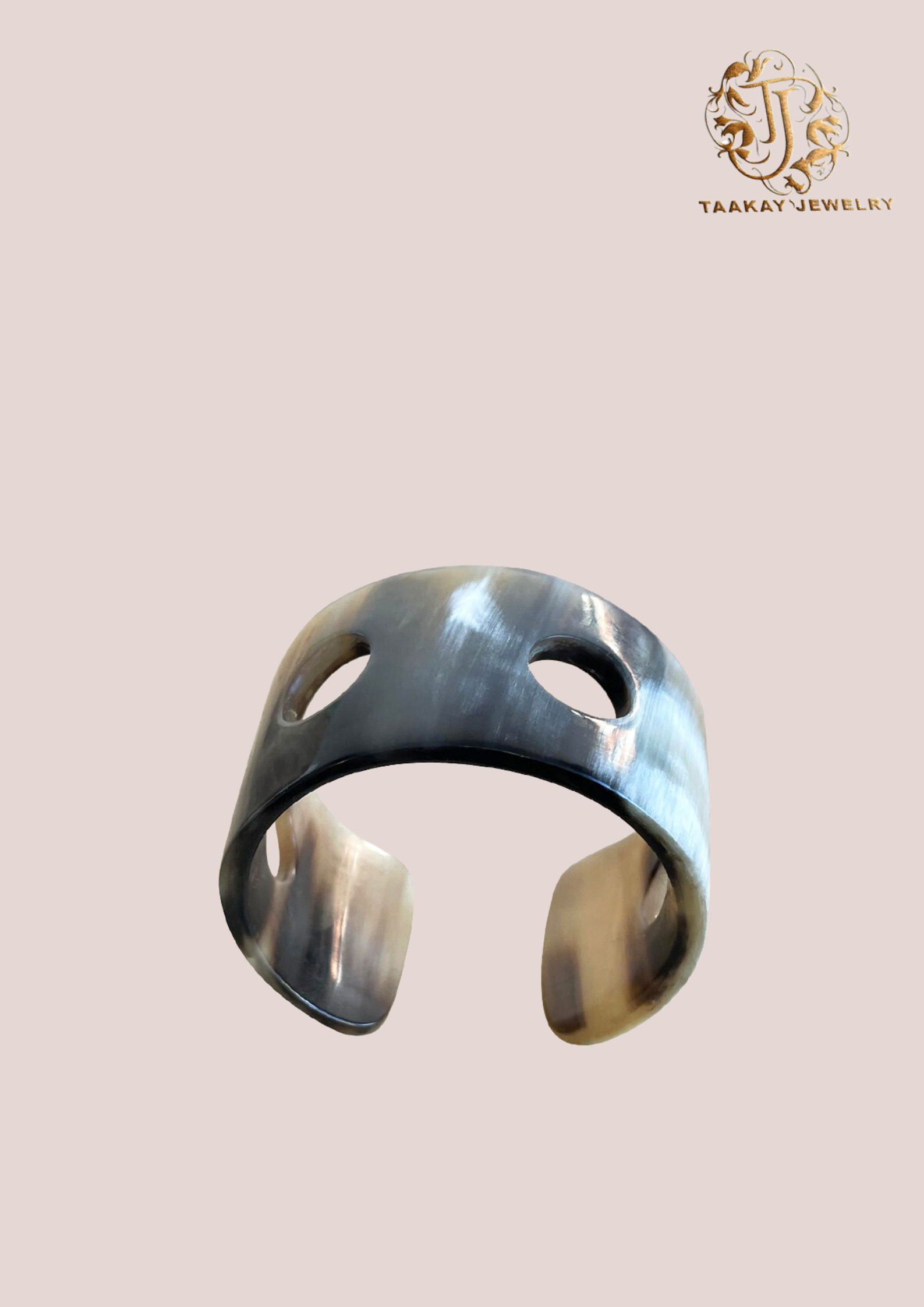 Bracelet corne « Voahirana, la fleur de nénuphar »