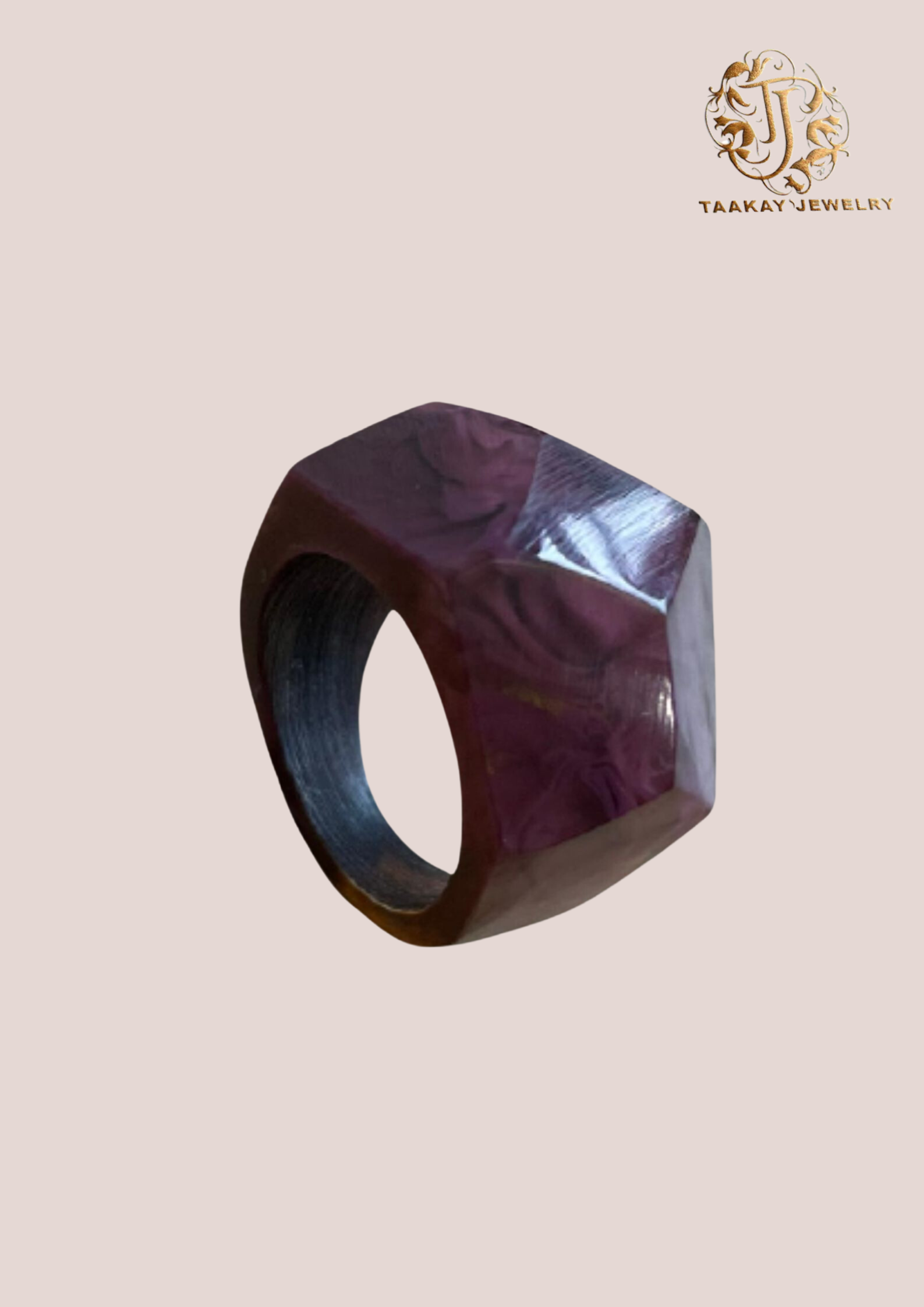 Bague en corne de Zébu “Pyramide”