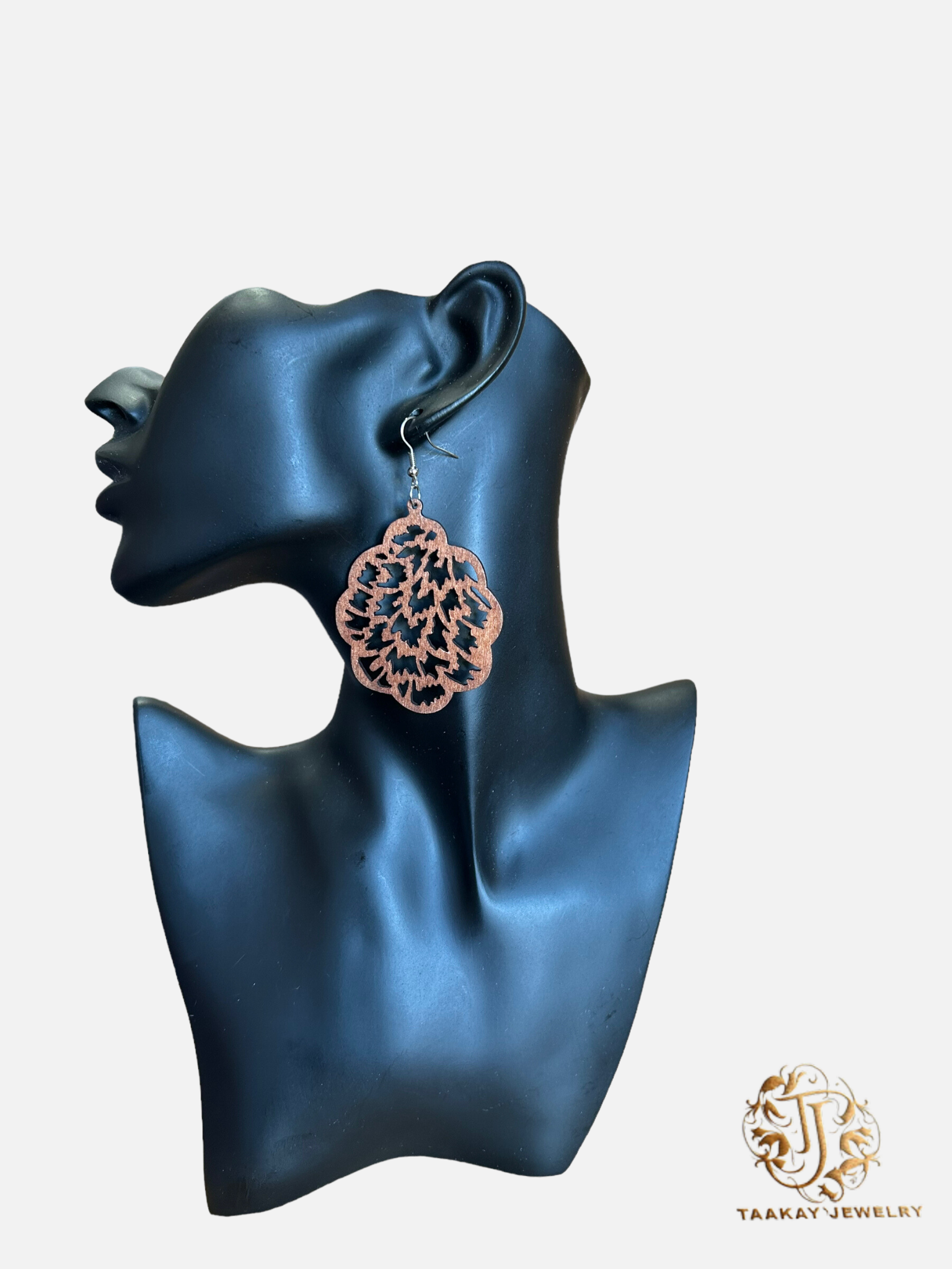 Boucles d’oreille en bois “Épis Élégants Diagne”