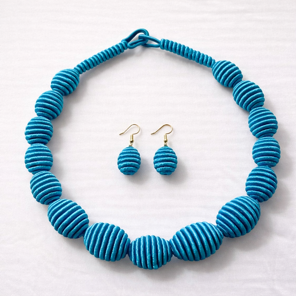 Parure en fil de soie turquoise, collier et boucles d’oreilles artisanales africaines faits main – Takaay Jewelry