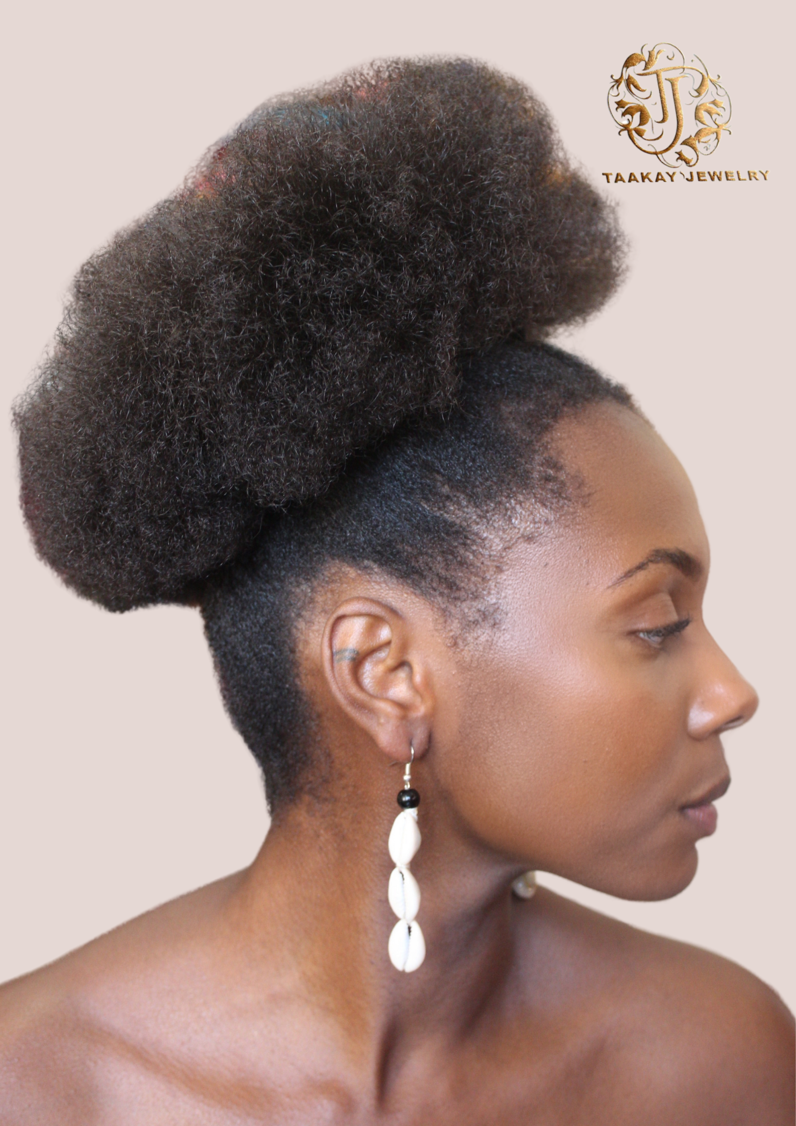 Boucles d’oreilles coquillage “Dyana Gaye”