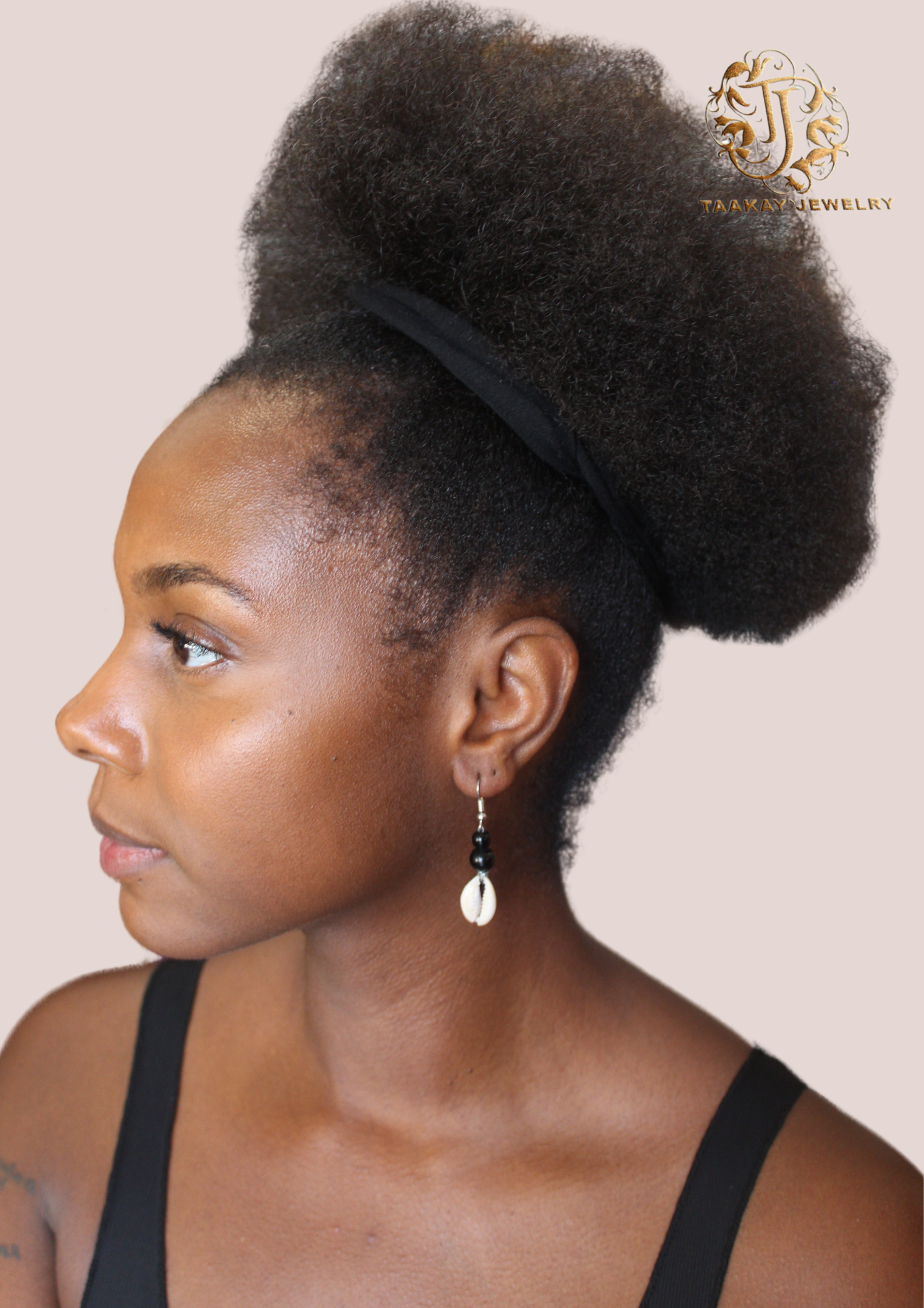 Boucles d’oreilles coquillages “Ndèye Fatima Dione”