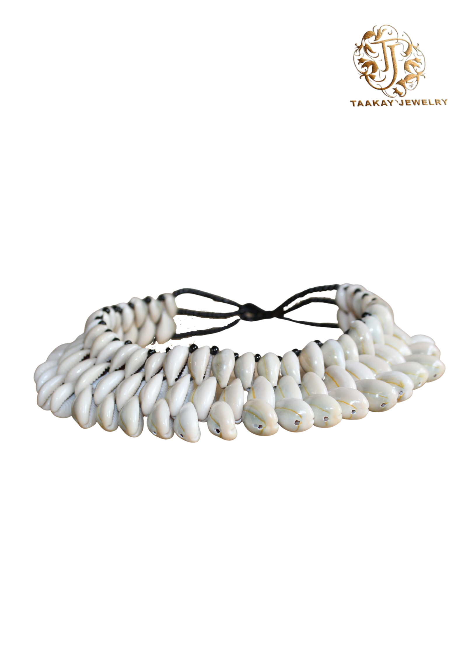 Collier cauris “Reine Ndjembeut” (ras de cou)