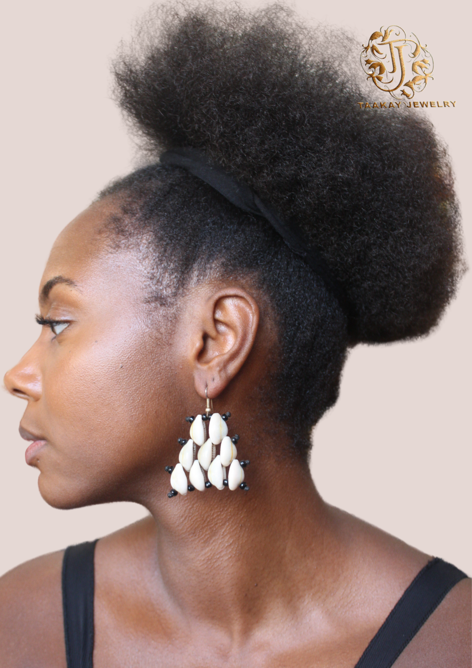 Boucles d’oreilles coquillage “Nafissatou Niang Diallo”