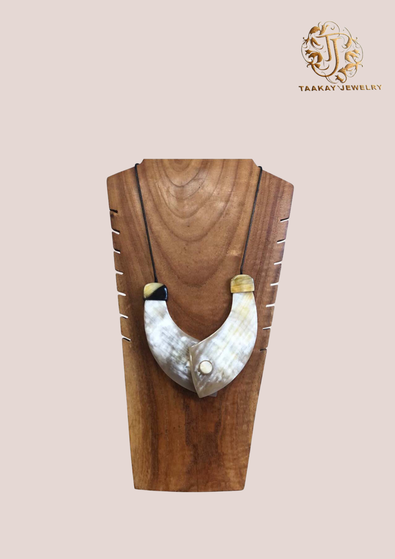 Collier en corne “Toky, la promesse”