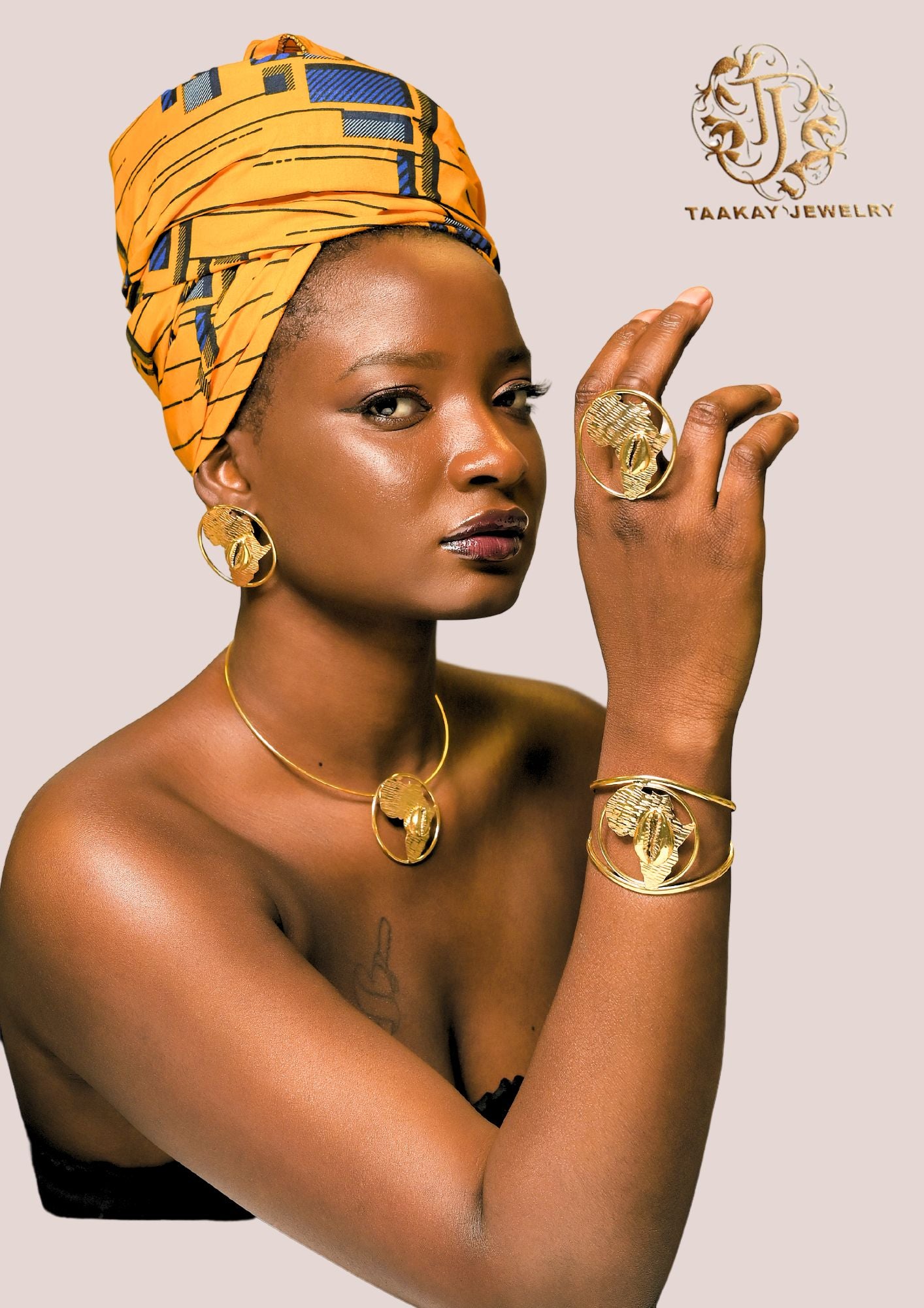 Parure bronze "Reine du Continent"