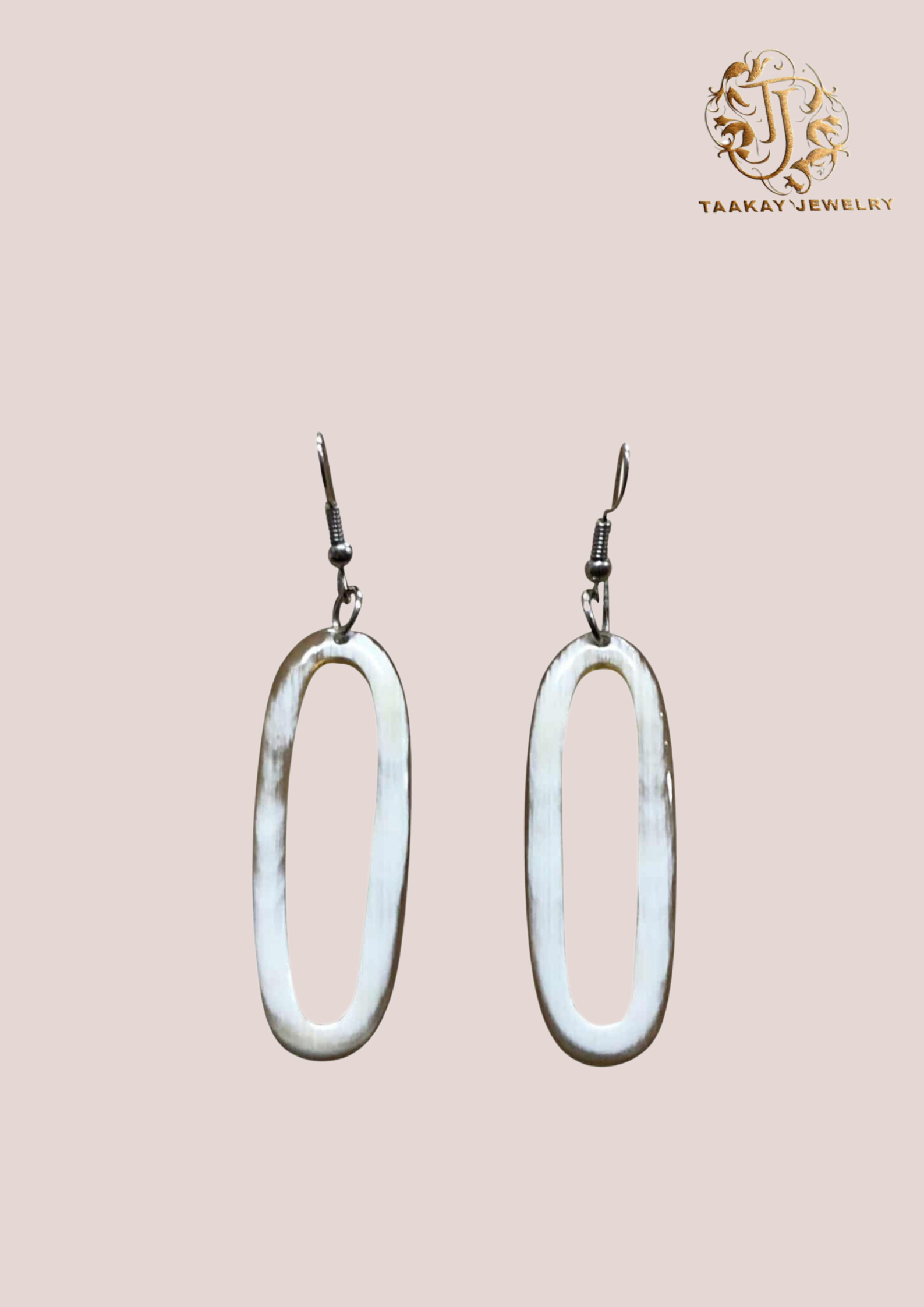 Boucles d’oreilles en corne “Fano le cadeau”