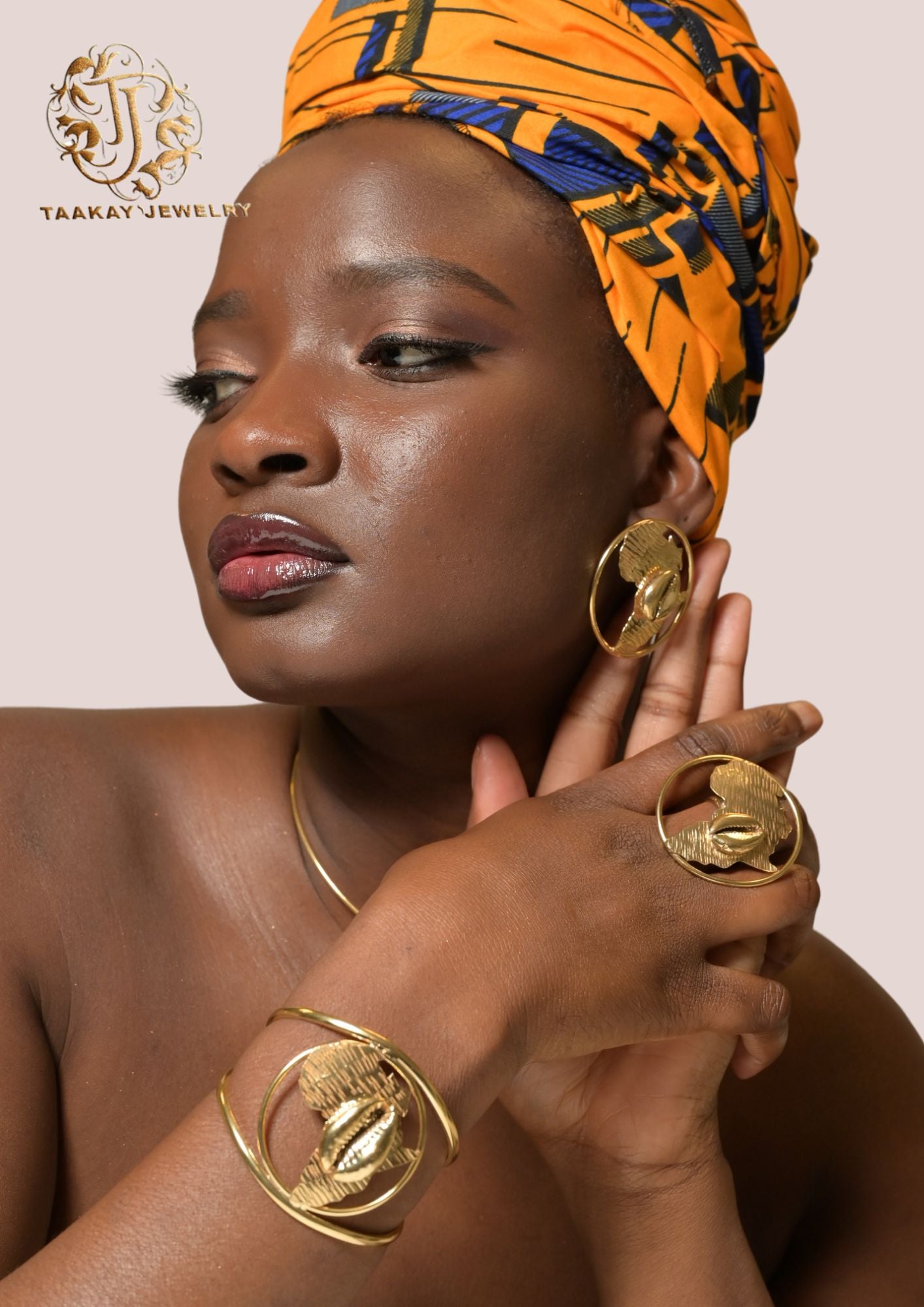 Parure bronze "Reine du Continent"