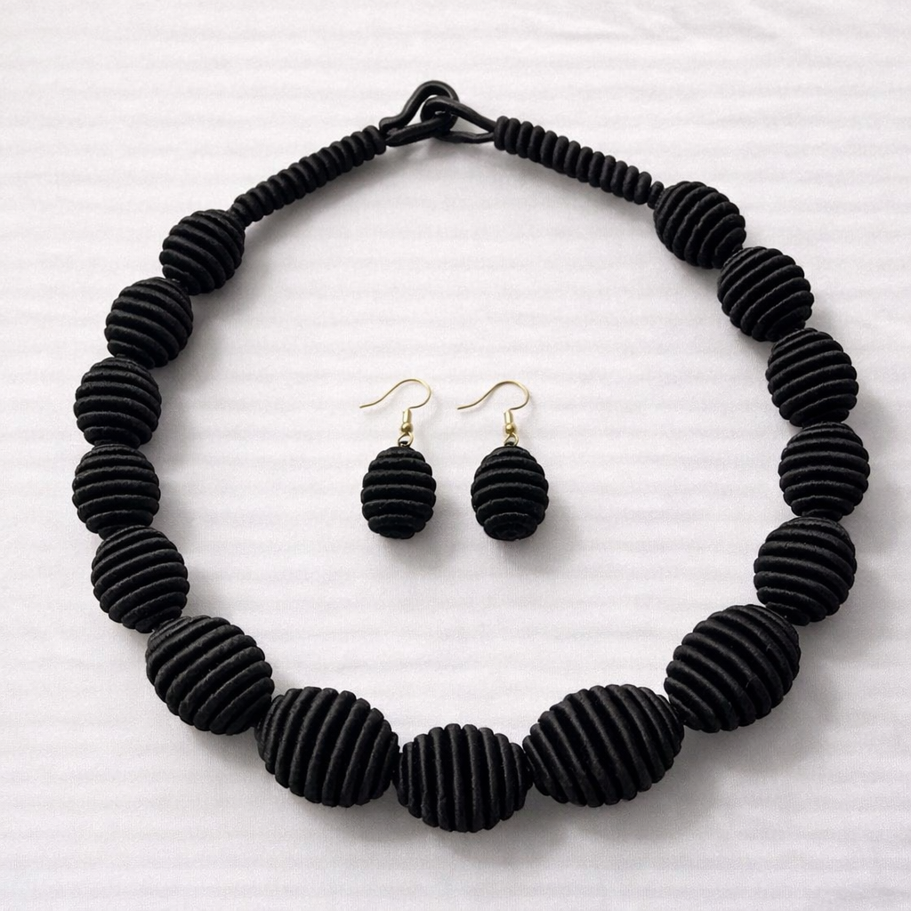SAFARA – Parure artisanale en fil de soie | Bijoux du Sénégal